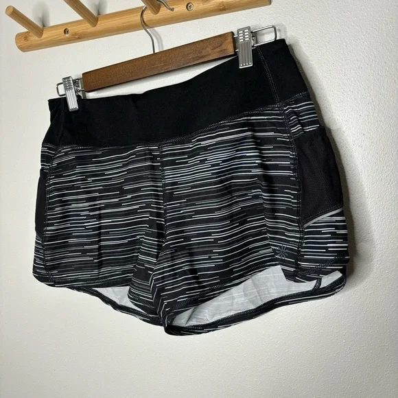 Athleta Ready Set run shorts small